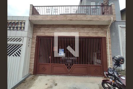 Casa à venda com 165m², 3 quartos e 2 vagasFachada