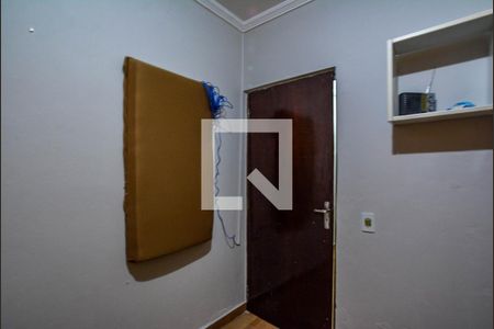 Casa à venda com 165m², 3 quartos e 2 vagasQuarto 2