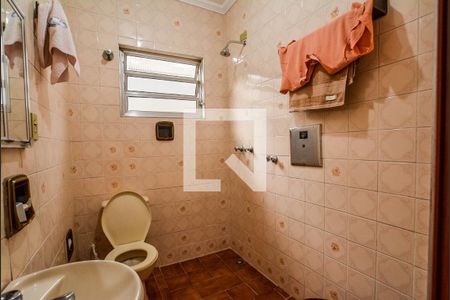 Casa à venda com 165m², 3 quartos e 2 vagasBanheiro da Suíte