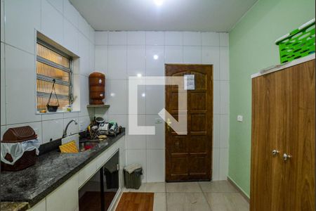 Casa à venda com 165m², 3 quartos e 2 vagasCozinha