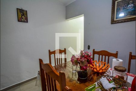 Casa à venda com 165m², 3 quartos e 2 vagasSala de Jantar