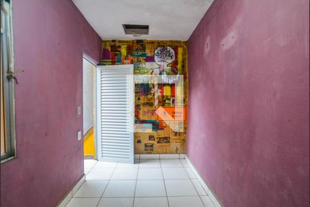Casa à venda com 165m², 3 quartos e 2 vagasQuarto de Serviço
