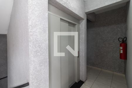 Apartamento para alugar com 34m², 2 quartos e 1 vagaÁrea comum