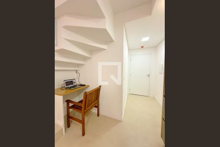 Apartamento para alugar com 102m², 2 quartos e sem vagaEscritório