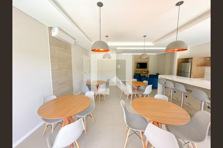 Apartamento para alugar com 102m², 2 quartos e sem vagaÁrea comum - Salão de festas