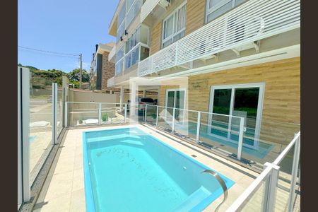 Apartamento para alugar com 102m², 2 quartos e sem vagaÁrea comum - Piscina