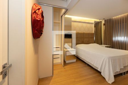 Apartamento para alugar com 116m², 3 quartos e 2 vagas Apartamento para alugar com 116m², 3 quartos e 2 vagasCloset do Quarto 3