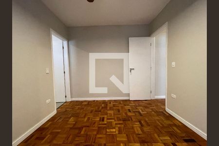 Casa para alugar com 80m², 3 quartos e 1 vaga Casa para alugar com 80m², 3 quartos e 1 vagaSuíte