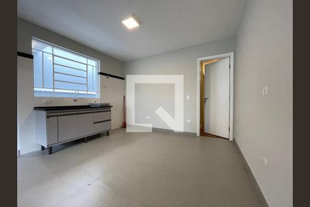 Casa para alugar com 80m², 3 quartos e 1 vaga Casa para alugar com 80m², 3 quartos e 1 vagaCozinha