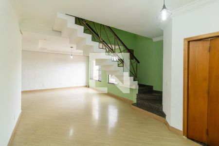 Sala de casa para alugar com 3 quartos, 150m² em Cidade Patriarca, São Paulo