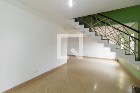Sala de casa para alugar com 3 quartos, 150m² em Cidade Patriarca, São Paulo