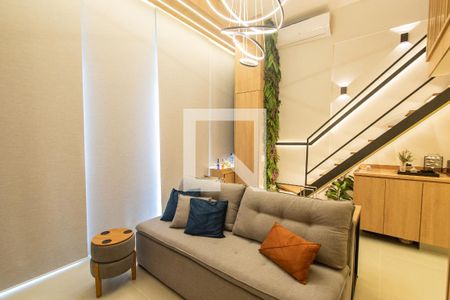 Sala/persiana  de kitnet/studio à venda com 1 quarto, 30m² em Vila Mariana, São Paulo