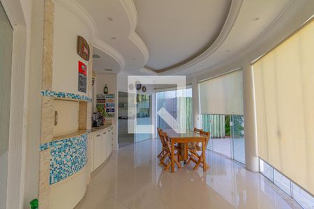 Casa à venda com 360m², 3 quartos e 3 vagasVaranda gourmet