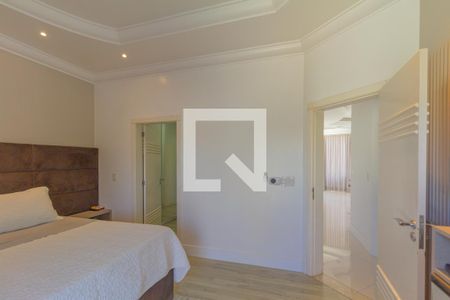 Casa à venda com 360m², 3 quartos e 3 vagasSuíte 2