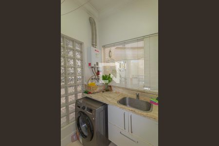 Casa à venda com 360m², 3 quartos e 3 vagasÁrea de Serviço