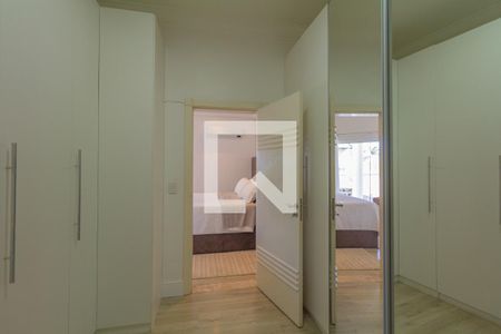 Casa à venda com 360m², 3 quartos e 3 vagasCloset da Suíte 2