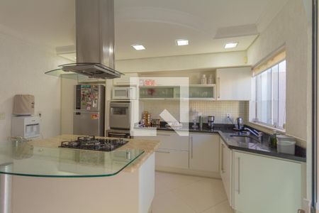 Casa à venda com 360m², 3 quartos e 3 vagasCozinha