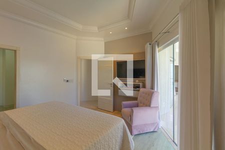 Casa à venda com 360m², 3 quartos e 3 vagasSuíte 2