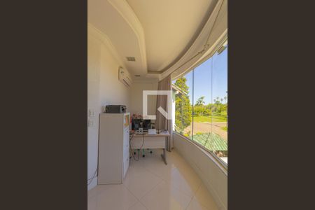 Casa à venda com 360m², 3 quartos e 3 vagasEscritório