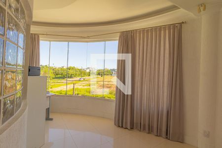 Casa à venda com 360m², 3 quartos e 3 vagasEscritório