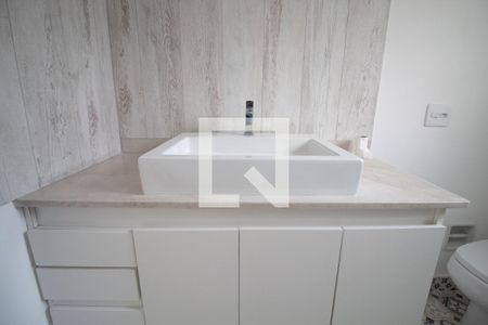 Casa à venda com 450m², 6 quartos e 6 vagas Casa à venda com 450m², 6 quartos e 6 vagasBanheiro