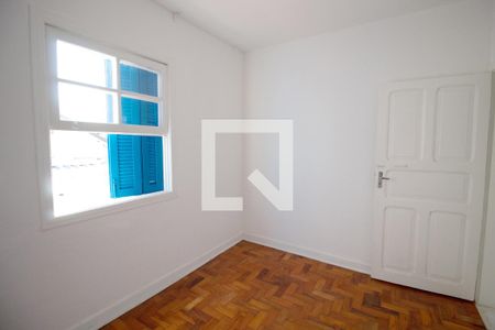 Casa à venda com 450m², 6 quartos e 6 vagas Casa à venda com 450m², 6 quartos e 6 vagasEdícula