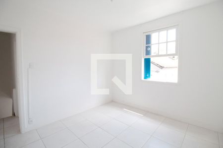 Casa à venda com 450m², 6 quartos e 6 vagas Casa à venda com 450m², 6 quartos e 6 vagasEdícula