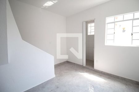 Casa à venda com 450m², 6 quartos e 6 vagas Casa à venda com 450m², 6 quartos e 6 vagasEdícula