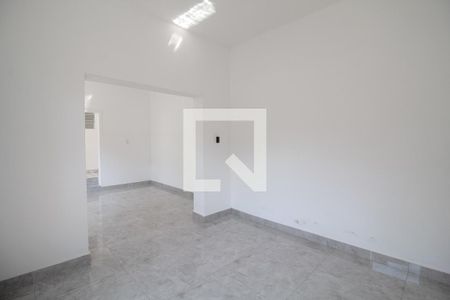 Casa à venda com 450m², 6 quartos e 6 vagas Casa à venda com 450m², 6 quartos e 6 vagasCozinha