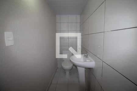 Casa à venda com 450m², 6 quartos e 6 vagas Casa à venda com 450m², 6 quartos e 6 vagasBanheiro 2