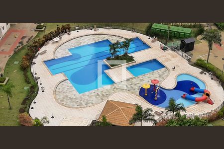 Apartamento à venda com 74m², 3 quartos e 1 vaga Apartamento à venda com 74m², 3 quartos e 1 vagaÁrea comum - Piscina