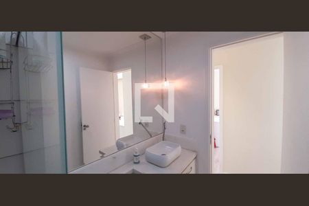 Banheiro Social de apartamento à venda com 3 quartos, 74m² em Umuarama, Osasco