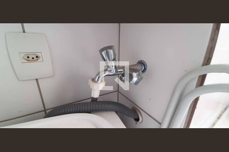 Área de Serviço de apartamento à venda com 3 quartos, 74m² em Umuarama, Osasco