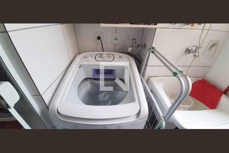 Apartamento à venda com 74m², 3 quartos e 1 vaga Apartamento à venda com 74m², 3 quartos e 1 vagaÁrea de Serviço