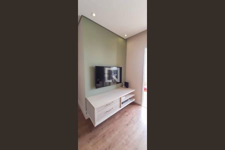 Sala de Estar de apartamento para alugar com 3 quartos, 74m² em Umuarama, Osasco