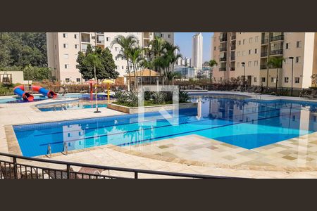 Apartamento à venda com 74m², 3 quartos e 1 vaga Apartamento à venda com 74m², 3 quartos e 1 vagaÁrea comum - Piscina