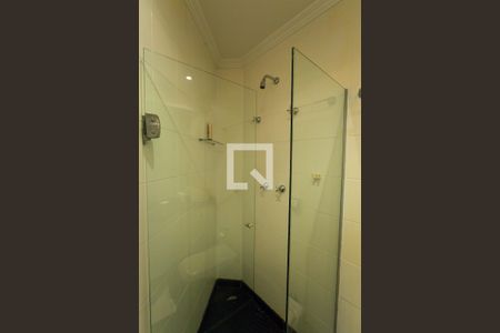 Apartamento à venda com 246m², 3 quartos e 4 vagasBanheiro da Suíte 2