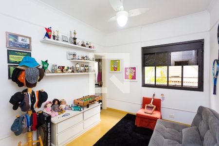 Apartamento à venda com 246m², 3 quartos e 4 vagassuíte 2