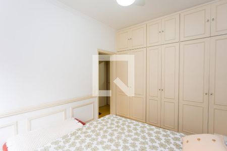 Apartamento à venda com 246m², 3 quartos e 4 vagassuíte 1