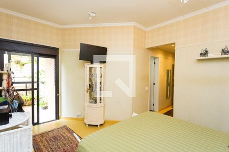 Apartamento à venda com 246m², 3 quartos e 4 vagassuíte 3