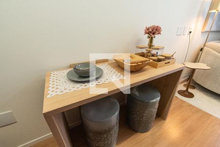 Mesa de apartamento à venda com 1 quarto, 26m² em Vila Mariana, São Paulo