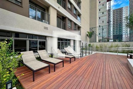 Studio à venda com 25m², 1 quarto e sem vagaPiscina