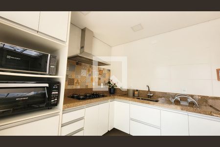 Casa à venda com 320m², 5 quartos e 4 vagasÁrea gourmet
