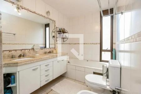 Foto 08 de apartamento à venda com 3 quartos, 225m² em Itaim Bibi, São Paulo