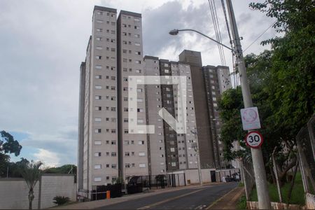 Apartamento para alugar com 37m², 1 quarto e 1 vagaFachada