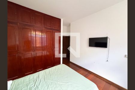 Casa à venda com 200m², 4 quartos e 4 vagasQuarto 3