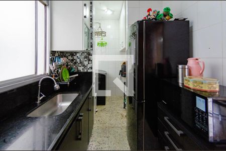 Apartamento para alugar com 75m², 3 quartos e 2 vagasCozinha