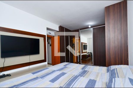 Apartamento à venda com 163m², 4 quartos e 3 vagasSuíte