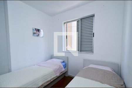 Apartamento à venda com 163m², 4 quartos e 3 vagasQuarto 4