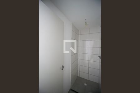 Apartamento para alugar com 45m², 2 quartos e sem vagaBanheiro